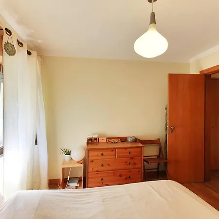 Charming Ideally Located In * 리스본