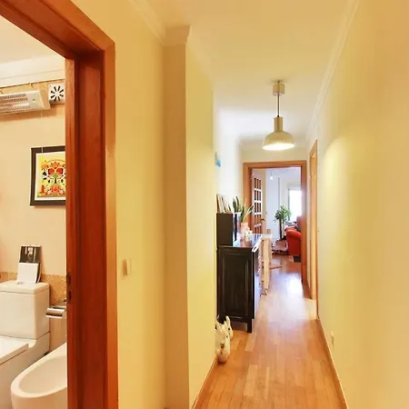 Charming Ideally Located In Apartament *