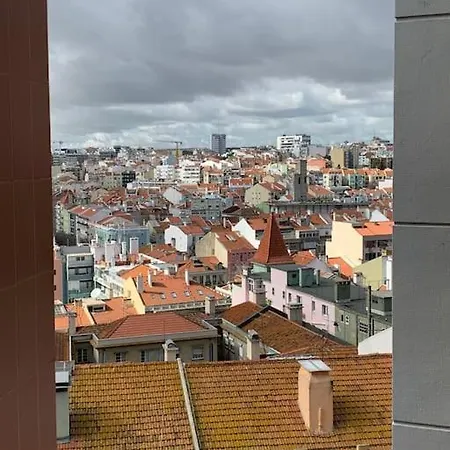 Apartment Charming Ideally Located In *