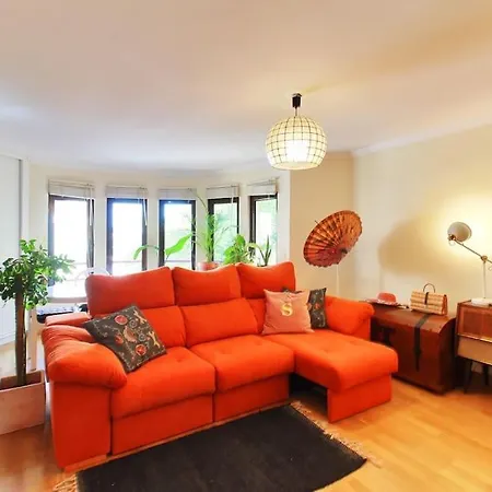Apartment Charming Ideally Located In